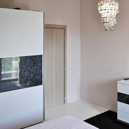 Antos Deluxe Apartment Konstanca Kültér fotó